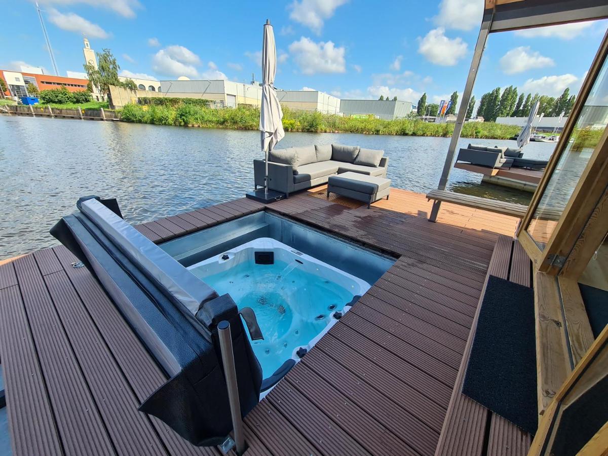 Wikkelboats @ Tramkade Den Bosch Villa Orthen Exterior foto